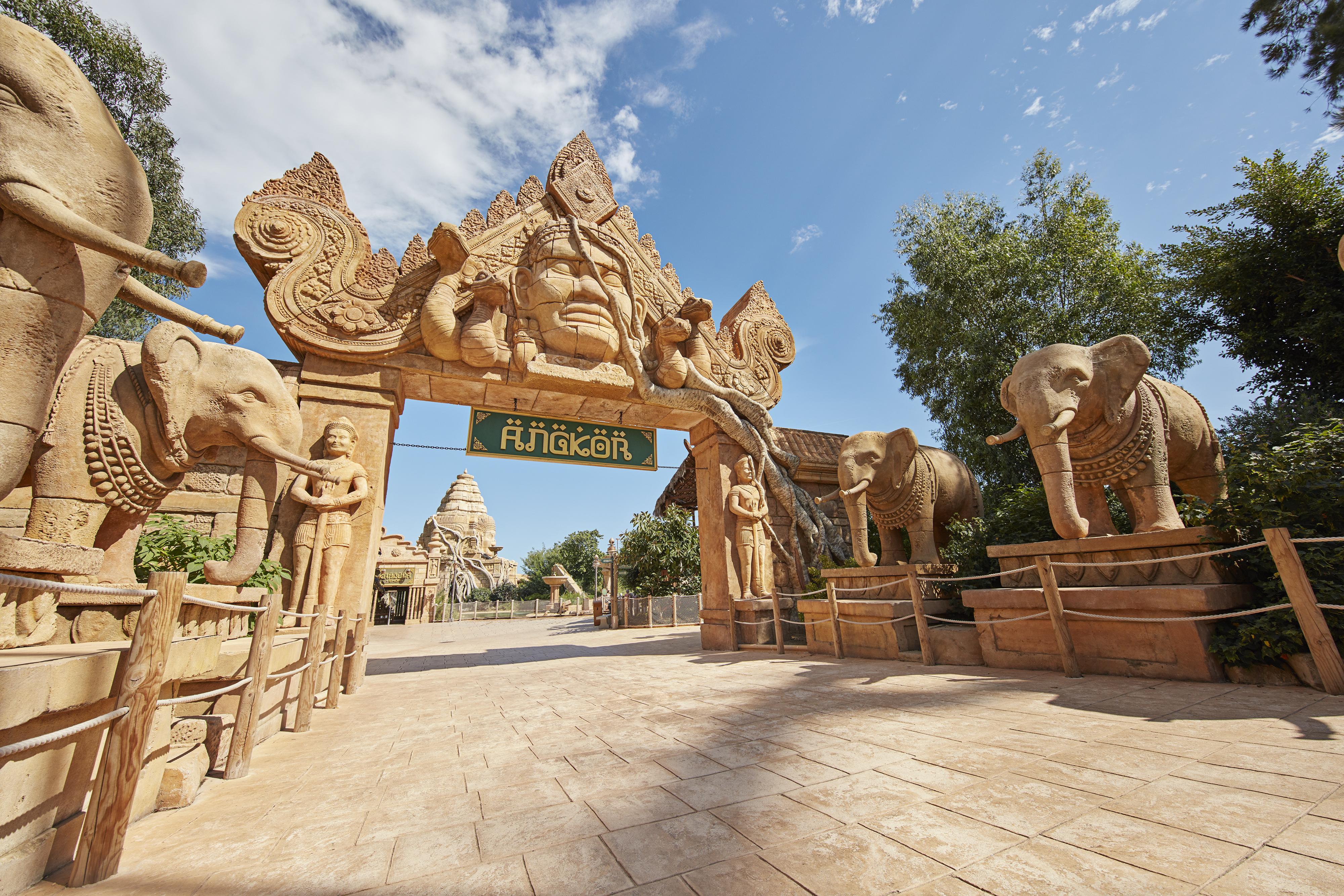 Portaventura Hotel Lucy'S Mansion - Includes Unlimited Access & Express Wristband To Portaventura Park & Ferrari Land Salou Ngoại thất bức ảnh