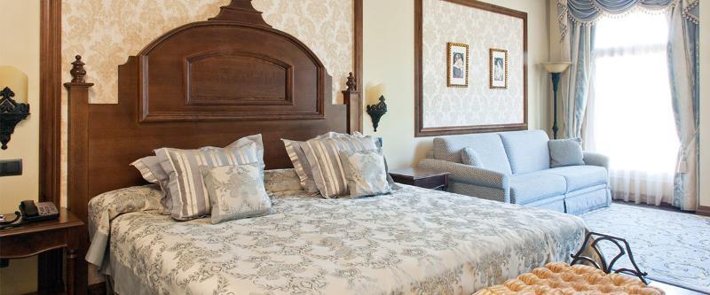 Portaventura Hotel Lucy'S Mansion - Includes Unlimited Access & Express Wristband To Portaventura Park & Ferrari Land Salou Ngoại thất bức ảnh